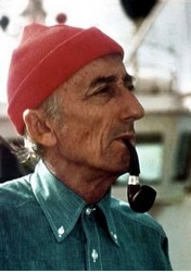 Jacques-Yves Cousteau pipe