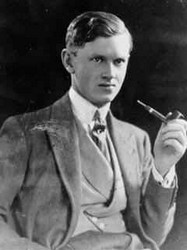 Evelyn Waugh pipe