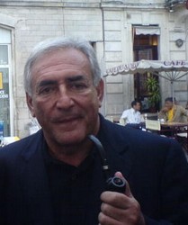 Dominique Strauss-Kahn pipe