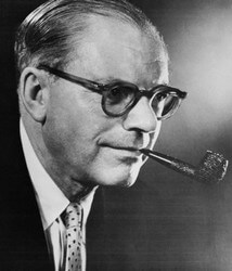 Bennett Cerf pipe