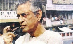 Satyajit Ray pipe