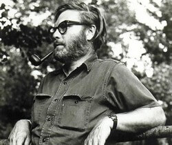 Hayden Carruth pipe
