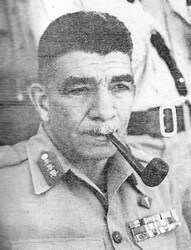 Mohammed Naguib pipe