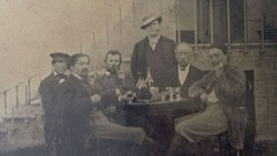 Vincent Van Gogh, André Antoine Paul Gauguin pipe