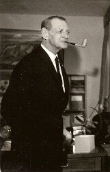 Frédéric IX de Danemark pipe