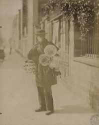 Eugène Atget pipe