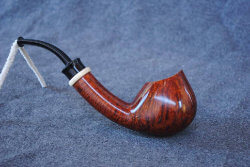 une pipe par Rusen Rusenov - RusiPipes