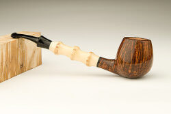 une pipe par Sergeï Ailarov