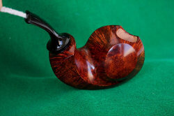 une pipe par Sergeï Akimov