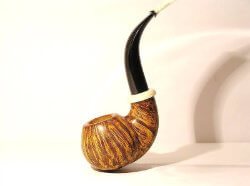 une pipe par Sergeï Akimov