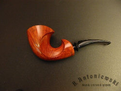 une pipe par Bartolomiej  Antoniewski