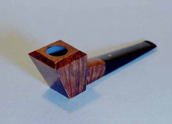 une pipe par Shizuo Arita