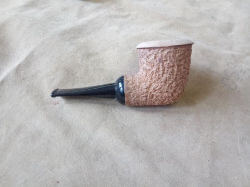 une pipe par Vilma Armellini