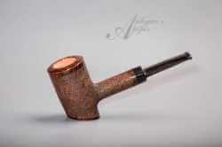 une pipe de Levon Asikyan