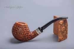 une pipe de Levon Asikyan