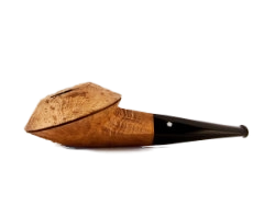 une pipe par Chris Askwith