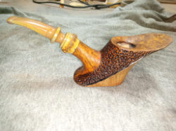 une pipe par Wolfram Benz