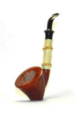 une pipe d'Alexander Berezhnoy