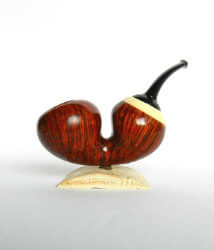 une pipe d'Alexander Berezhnoy