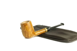 une pipe par Alexander Bondarev