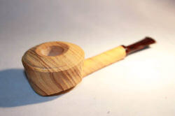 une pipe par Tobias Höse - Bonsaï Pipes