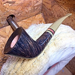 une pipe par Simone Bozzi - il Picchio Nero
