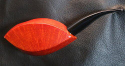 une pipe par Oliver & Max Brandt
