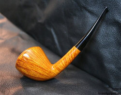 une pipe par Oliver & Max Brandt