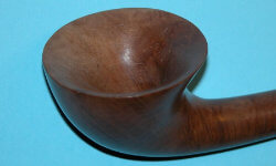 une pipe par Ed Burak - Connoisseur