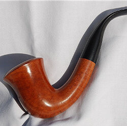 une pipe par Ed Burak - Connoisseur