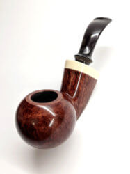 une pipe par Mikhail Cebanenko - Cemih Pipes