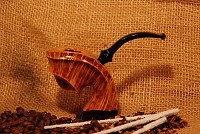 une pipe par Ermes Chiappani