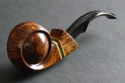 une pipe de Stephen Downie