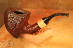 une pipe par Eric Heberling - EJH Pipes