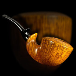 une pipe par Hans Nielsen - Former
