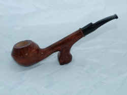 une pipe par Corrado Frignani