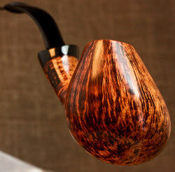 une pipe de Love & Sara Geiger