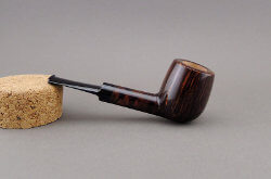 une pipe par  Pavel Gorbunov