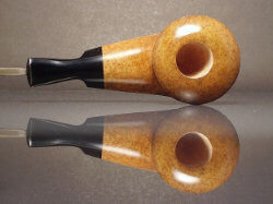 une pipe par Charl Goussard