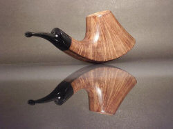 une pipe par Charl Goussard