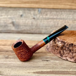 une pipe par Eike Hallmann - Halunke Pipes