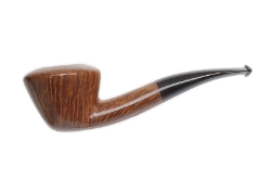 une pipe par Karl Harkam