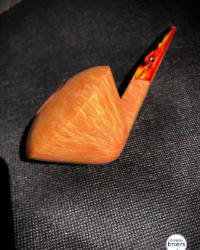 une pipe par Chris Herriot - Oiseau Briars