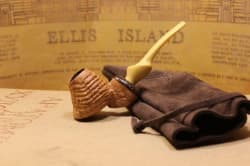 une pipe par William Hsu - Snow 3 Year Pipes