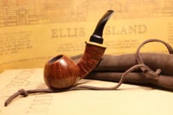 une pipe par William Hsu - Snow 3 Year Pipes