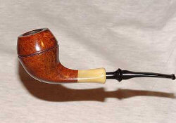 une pipe par Sixten Ivarsson