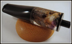 une pipe par Adrian James