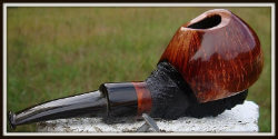 une pipe par Adrian James