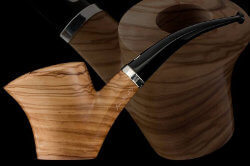 une pipe par Jan Kloucek - Jan Pipes