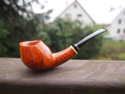 une pipe de Martin Paljesek - Jesek Pipes